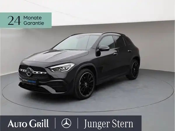 MERCEDES-BENZ GLA 250 e (1/19)