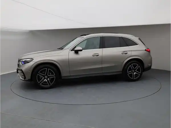 MERCEDES-BENZ GLC 200 4M (2/27)