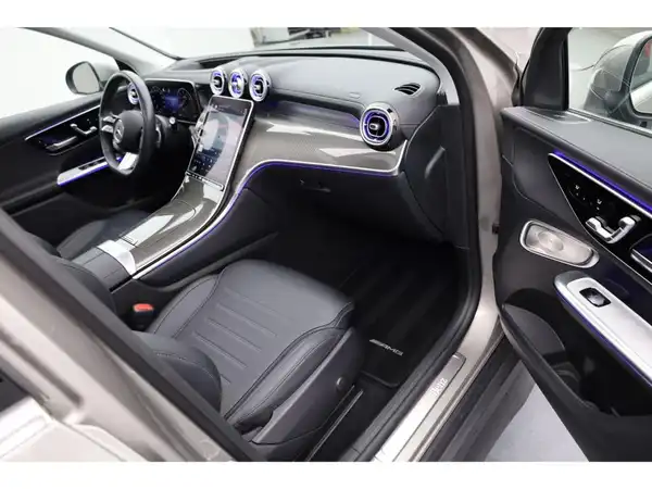 MERCEDES-BENZ GLC 200 4M (12/27)