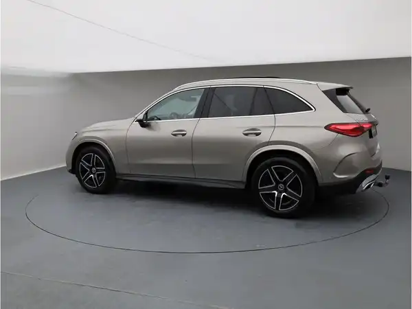 MERCEDES-BENZ GLC 200 4M (3/27)