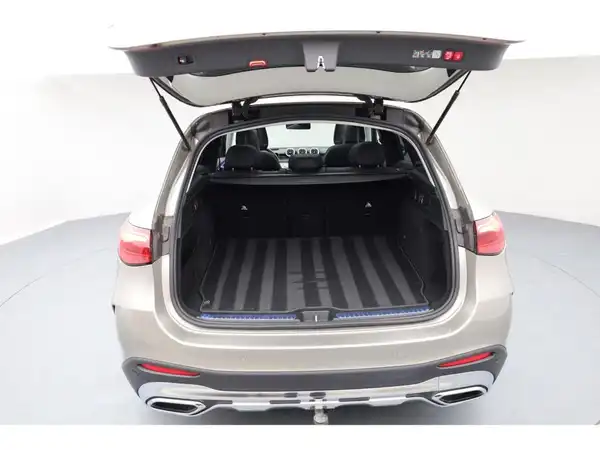 MERCEDES-BENZ GLC 200 4M (26/27)