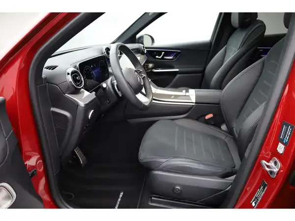 MERCEDES-BENZ GLC 300 d 4M (11/28)