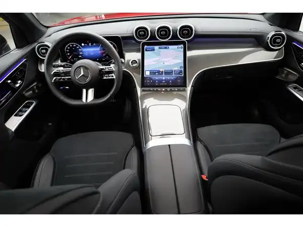 MERCEDES-BENZ GLC 300 d 4M (14/28)