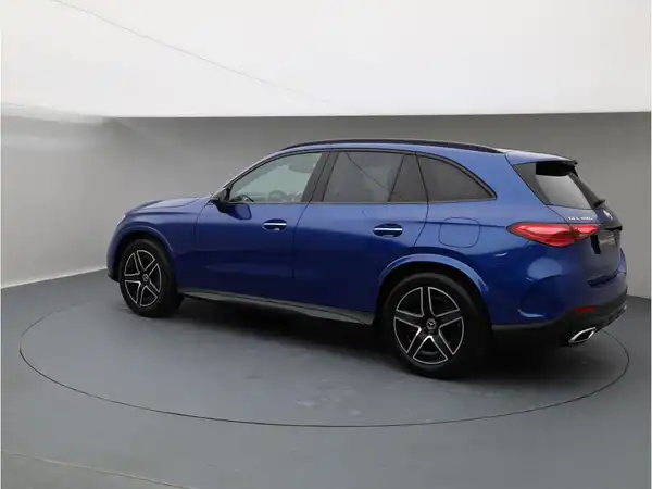 MERCEDES-BENZ GLC 400 e 4M (4/30)