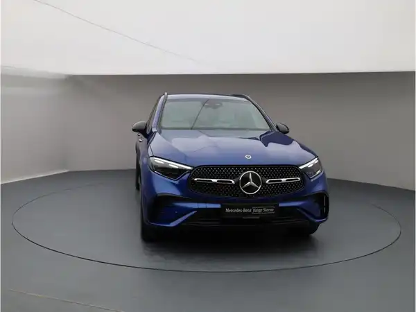 MERCEDES-BENZ GLC 400 e 4M (9/30)