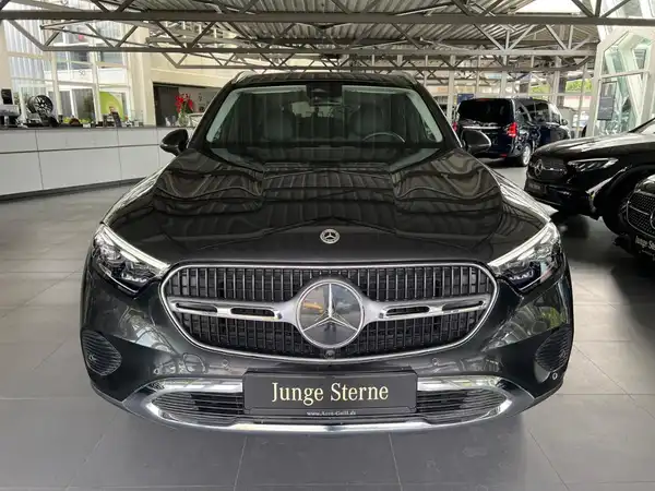 MERCEDES-BENZ GLC 200 4M (3/27)