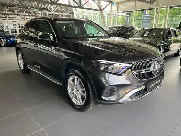 MERCEDES-BENZ GLC 200 4M (4/27)