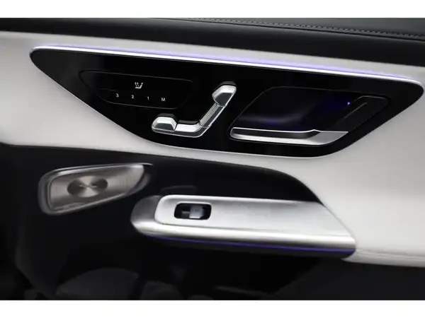 MERCEDES-BENZ GLC 220 d 4M (17/24)