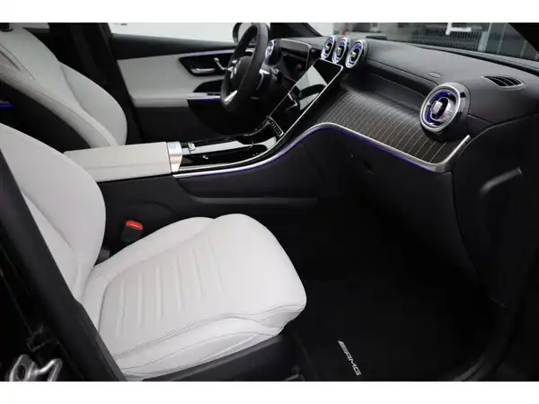 MERCEDES-BENZ GLC 220 d 4M (18/24)