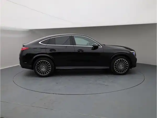 MERCEDES-BENZ GLC 220 d 4M (7/24)