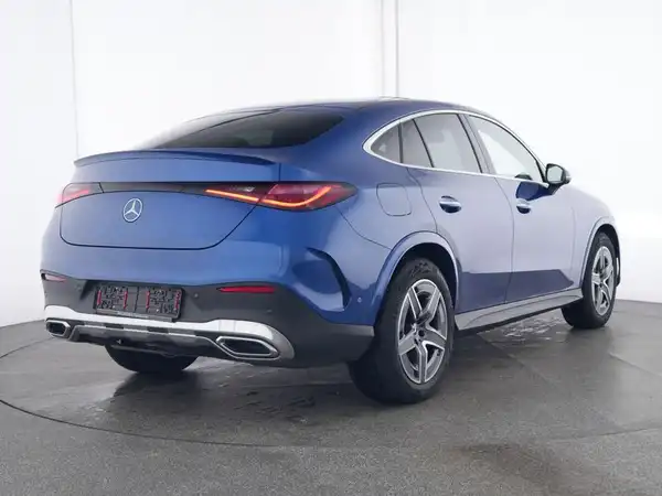 MERCEDES-BENZ GLC 300 d 4M Cp (3/10)