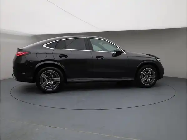 MERCEDES-BENZ GLC 300 4M Coup (7/29)