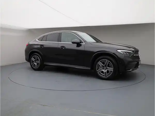 MERCEDES-BENZ GLC 300 4M Coup (8/29)