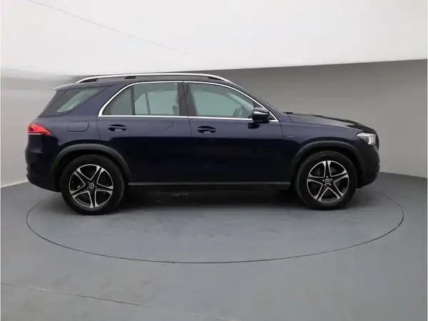 MERCEDES-BENZ GLE 350 de 4M (6/25)