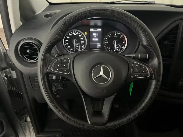 MERCEDES-BENZ Vito 116 CDI (8/24)