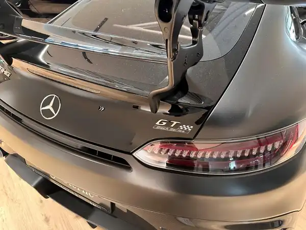 MERCEDES-BENZ AMG GT Black Series (19/19)
