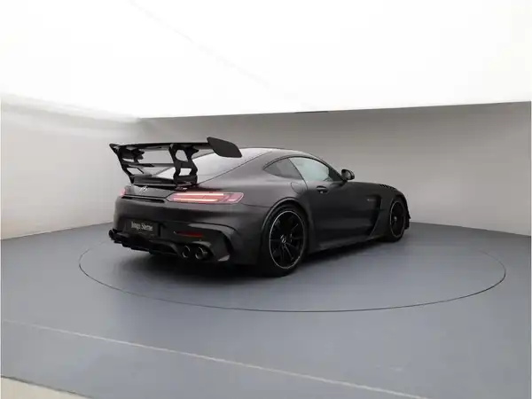 MERCEDES-BENZ AMG GT Black Series (5/19)