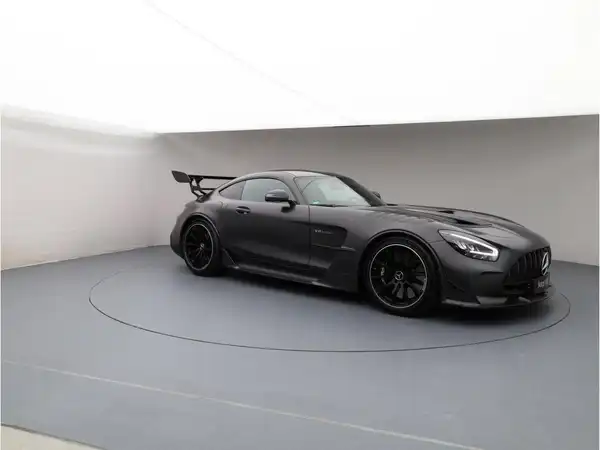 MERCEDES-BENZ AMG GT Black Series (7/19)
