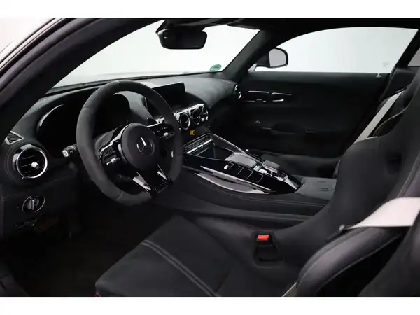 MERCEDES-BENZ AMG GT Black Series (10/19)