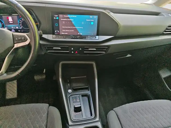 VW Caddy Maxi Life 2.0 TDI Navi LED ACC Connect (12/16)