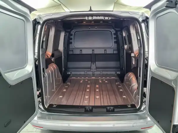 VW Caddy Cargo 2.0 TDI (10/16)